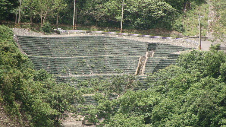 Geogrid-reinforced slope after failure, Taiwan