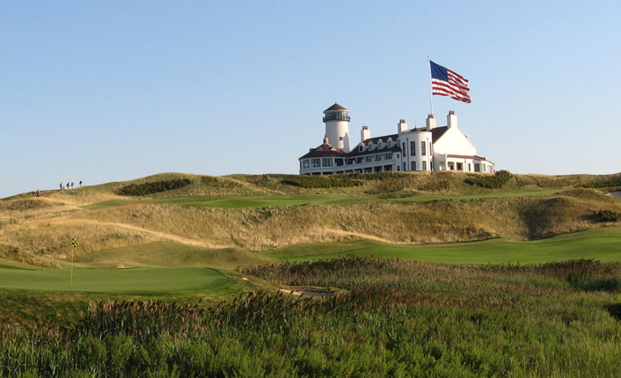 Photo of Bayonne Golf Club by Jim.henderson, released into Public Domain 21 August 2008 via Wikimedia Commons