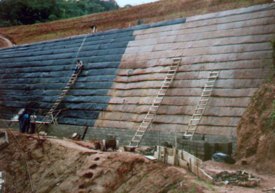 Brazil’s First Geosynthetic-Reinforced Soil Structure