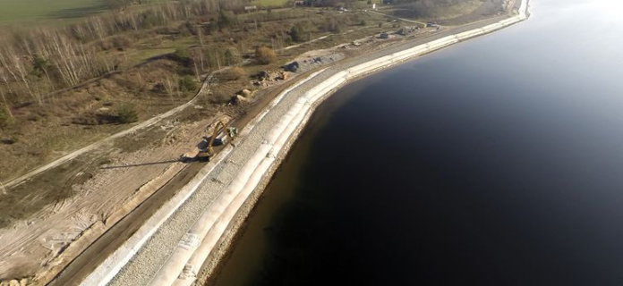 coastal engineering with geotextile tubes, aerial photo by HUESKER
