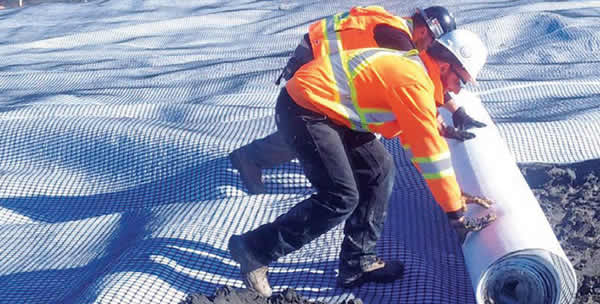 Mine Haul Roads on Composite Geogrids in Northern Ontario